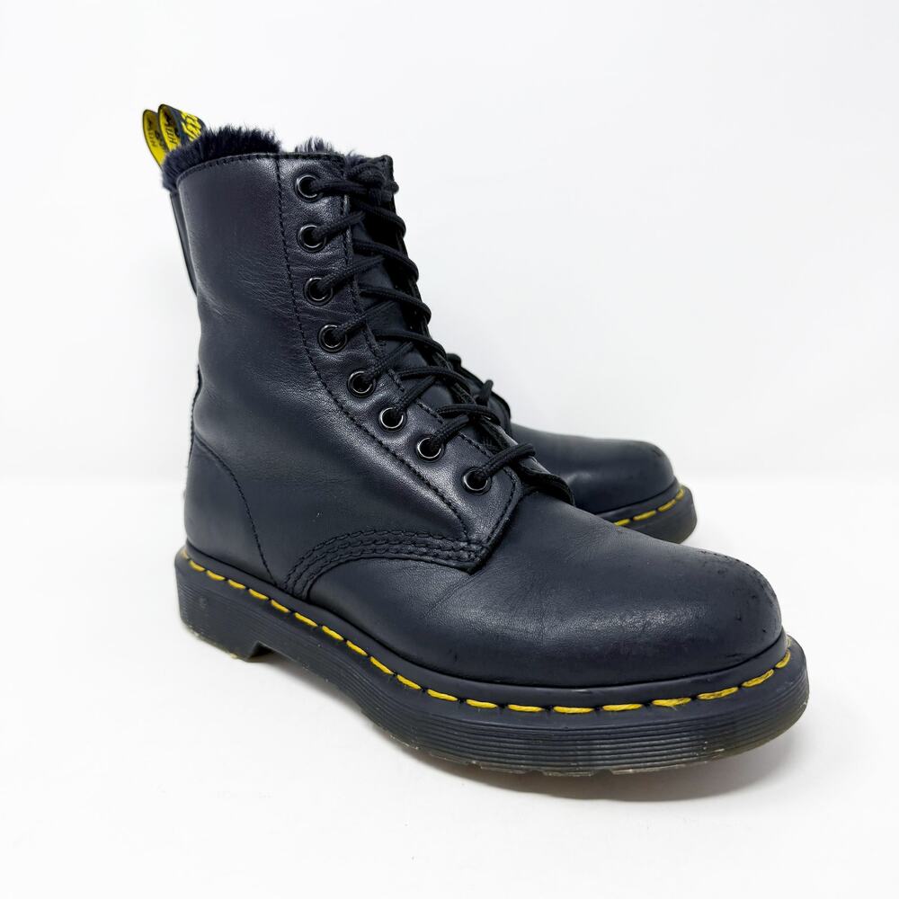 Dr. Martens Black Leather Serena Combat Boots Women's 5 Faux Fur Lining Lace Up
